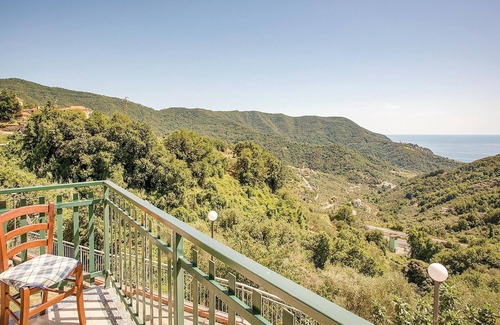 Moneglia Apartamento | Bonito apartamento en Moneglia -GE-