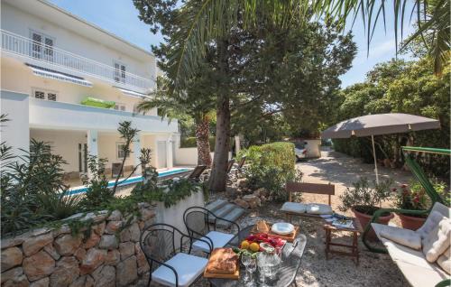 Vrpolje Apartamento | Nice Apartment In Makarska