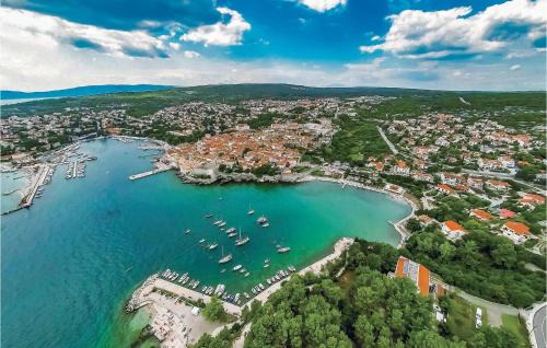 Zidarici Apartamento | Nice Apartment In Malinska With Kitchen