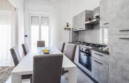 Mondragone Apartamento | Bonito apartamento en Mondragone con.