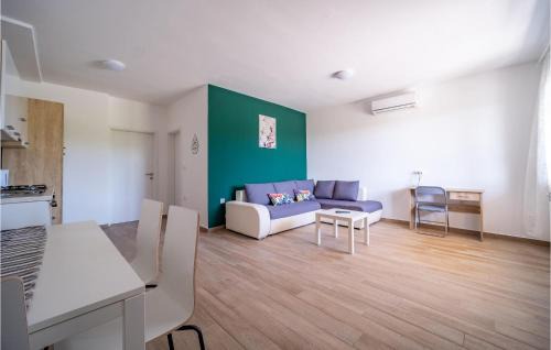 Rakovica Apartamento | Nice Apartment In Rakovica With Wifi