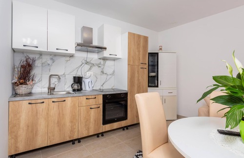 Stara Baska Apartamento | Bonito apartamento en Stara Baska con.