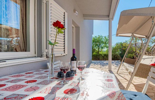 Sibenik Apartamento | Nice Apartment In Sibenik With Kitchen