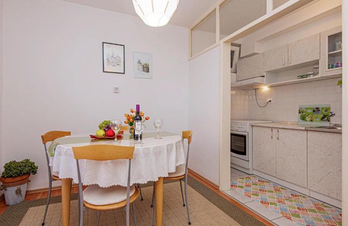Sibenik Apartamento | Nice Apartment In Sibenik With Kitchen