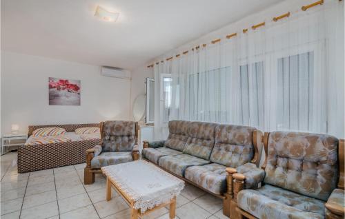 Stara Baska Apartamento | Nice Apartment In Stara Baska 1