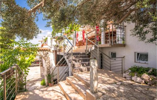 Stara Baska Apartamento | Nice Apartment In Stara Baska 1