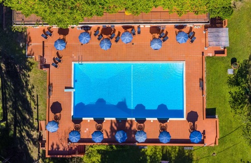 San Vivaldo Villa | Bonito apartamento en villa con WIFI, piscina, TV, terraza, vista panorámica, aparcamiento