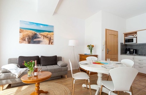 Sellin Villa | Hermoso apartamento en villa para 4 personas con WIFI, TV, terraza y mascotas permitida