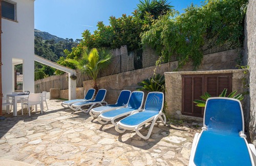 Cala Carbo Casa | Hermoso apartamento en villa para 8 personas con A/C, WIFI, piscina, TV y terraza