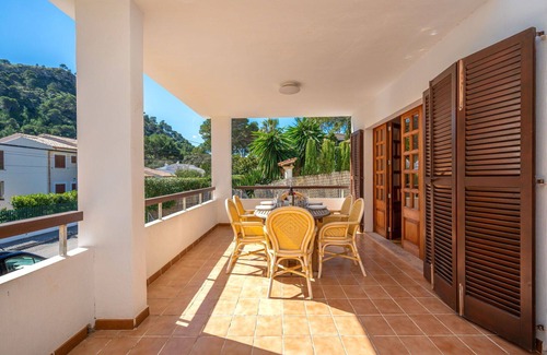 Cala Carbo Casa | Hermoso apartamento en villa para 8 personas con A/C, WIFI, piscina, TV y terraza