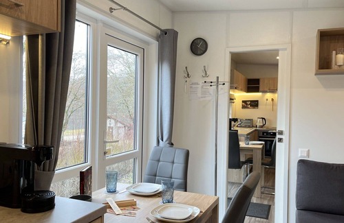 Wemding Casa | Precioso apartamento en villa para 4 personas con A/C, WIFI, TV, terraza y mascotas permitida