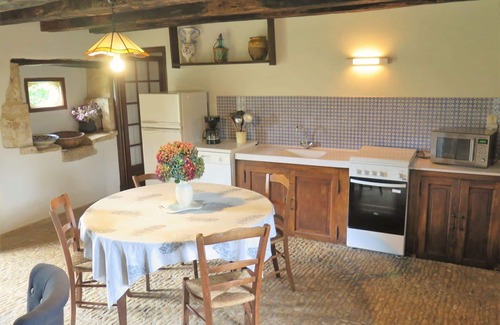 Jayac Casa | Hermoso apartamento en villa para 4 personas con WIFI, TV, mascotas permitida y aparcamiento