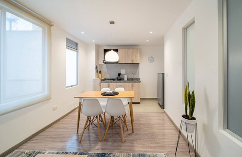 Financial District Apartamento | Nice Apartment in Zona G with Laundry Facilities