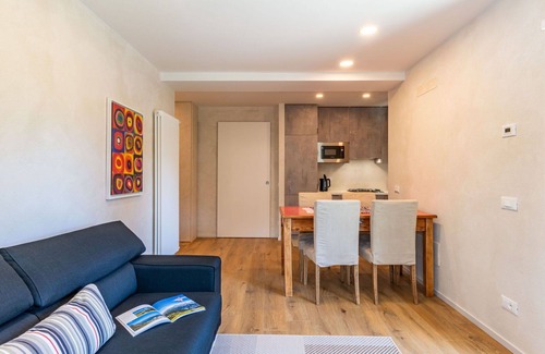 Novate Mezzola Apartamento | Hermoso apartamento para 3 personas con A/C, WIFI, TV y patio