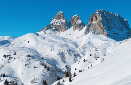 San Giovanni di Fassa Apartamento | Precioso apartamento para 6 personas con WIFI, TV, balcón, mascotas permitida y aparcamiento