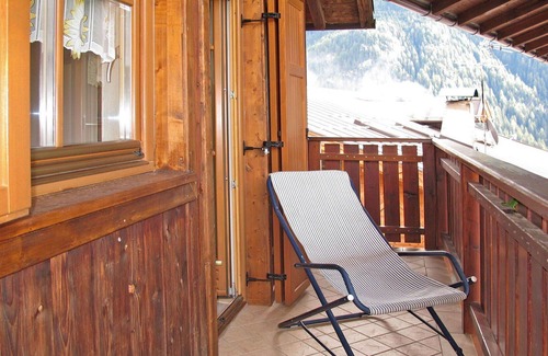 San Giovanni di Fassa Casa | Bonito apartamento en villa con WIFI, TV, balcón, mascotas permitida y aparcamiento