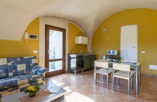 Novelli Apartamento | Precioso apartamento con piscina, WIFI, patio, mascotas permitida, vista panorámica y aparcamiento
