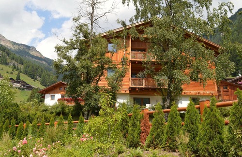 Selva di Val Gardena Apartamento | Bonito apartamento en el lado soleado de los Dolomitas