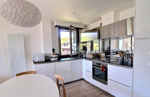 Val d'Illiez Apartamento | Bonito apartamento de SKI-IN en Les Crosets con 2 dormitorios, 2 baños y estacionamiento (6-W)