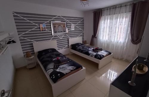 Hoehenberg Apartamento | Nice Appartement near TradeFair and City 8 Min.