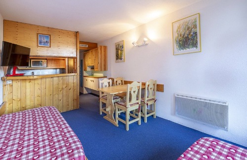 Seez Apartamento | NIZA APT 5 PERS CENTRO ESTACIÓN LOS ALPES ARCS1800 LAS PISTAS