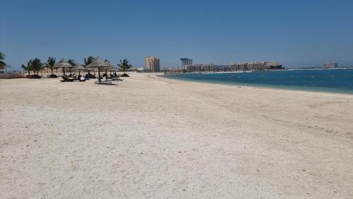 Bab Al Bahr Apartamento | Nice big Studio Casino view first line