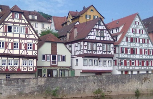 Schwaebisch Hall Apartamento | Bonito apartamento urbano tranquilo pero cerca del centro, a solo 300 m de la estación de tren