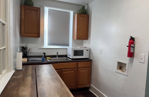 Anacostia Apartamento | NICE Cozy APT 4-Bedroom 5-Beds Easy Parking