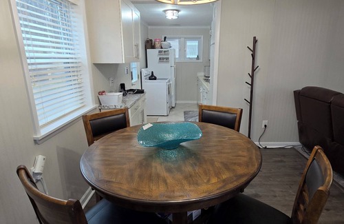 Smyrna Cabaña | Nice cozy lake house, great yard.
