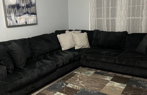 Cleveland Casa | Nice & Cozy Single Family Home