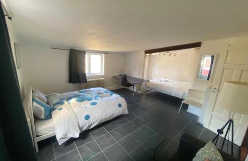 Umea Casa | Nice Entire Semi - Attached House