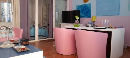 Gambetta Cama Y Desayuno | NICE EXCEPTIONNEL UN LOFT DANS APPARTEMENT D HOTE 40 M2 ATYPIQUE ORIGINAL 200 m mer PROMENADE DES ANGLAIS, PLAGES