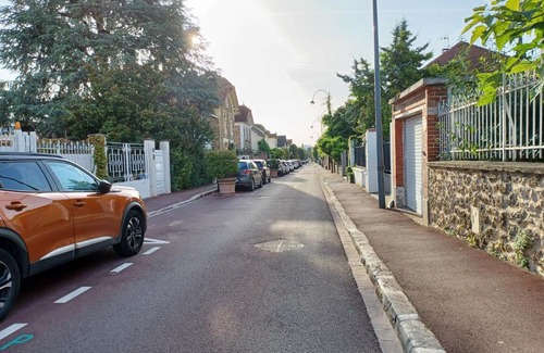 Sceaux Apartamento | Nice family studio in villa Sceaux 600m RER B direct to Notre-Dame