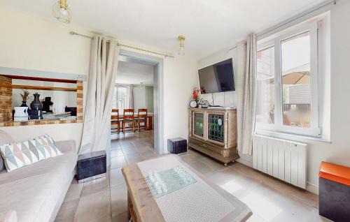 Saint-Vaast-d'Equiqueville Casa | Nice Home In Saint-Vaast-D'equiqueville