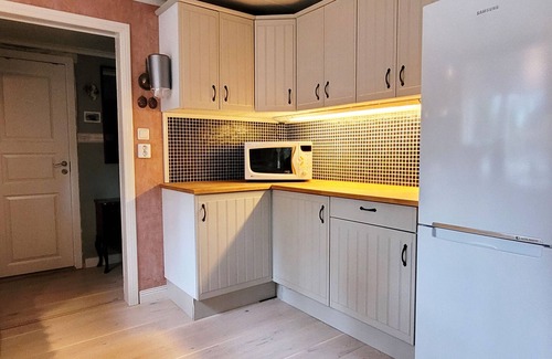 Slite Casa | Nice holiday home at Gotland's most child-friendly beach Vitviken/Åminne | SE12048