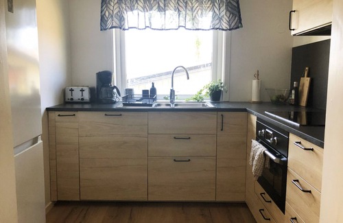 Bolmstad Casa | Nice holiday home in Tallbacken by Bolmen, Ljungby | SE06046
