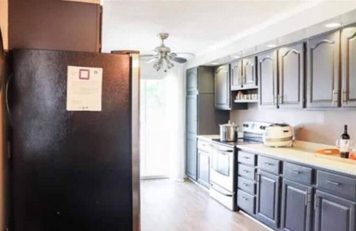 Portsmouth Casa | Nice home 5 min from beaches and close to Newport