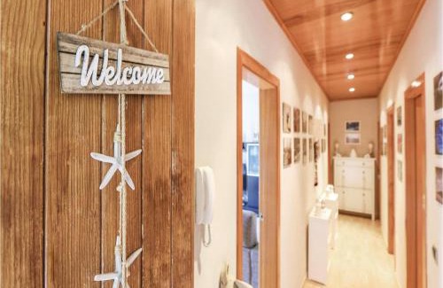 Sant Cebria de Vallalta Casa | Nice Home In St Cebrià De Vallalta