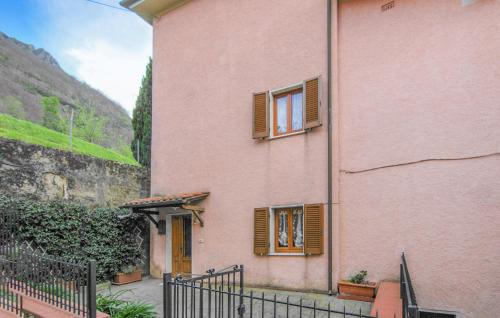 Seravezza Casa | Nice Home In Azzano With Wifi