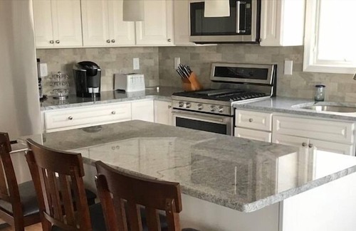 Barnegat Light Casa | Nice home in Barnegat Light with 6 Bedrooms and WiFi