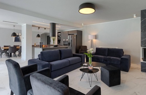 Grandici Casa | Bonita casa en Barban con piscina privada, puede ser interior o exterior.