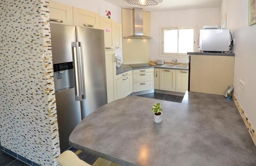 Ceyreste Casa | Nice home in Ceyreste with 5 Bedrooms, Jacuzzi and Outdoor swimming pool