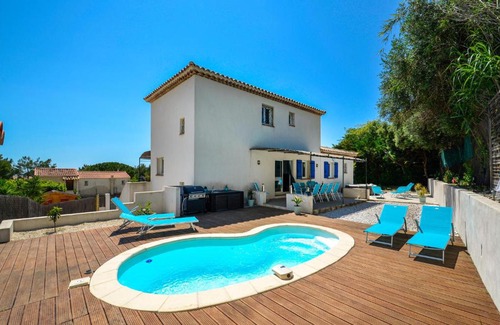 Ceyreste Casa | Nice home in Ceyreste with 5 Bedrooms, Jacuzzi and Outdoor swimming pool