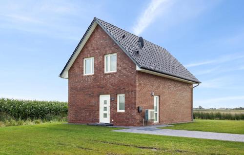 Nordholz Casa | Nice Home In Wurster Nordseeküste With Sauna