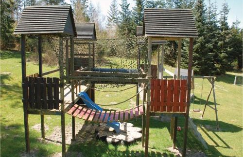Handrup Strand Casa | Nice Home In Ebeltoft With Kitchen