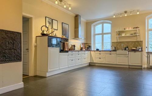 Vallakra Casa | Nice Home In Ekeby With Wifi
