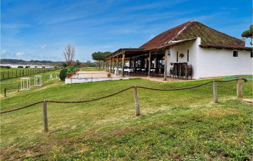 El Rocio Casa | Nice Home In El Rocio Almonte