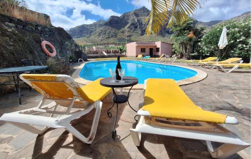 Buenavista del Norte Casa | Nice Home In Buenavista Del Norte