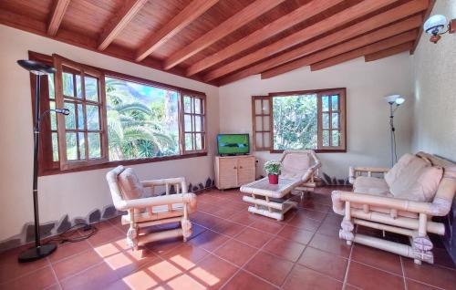 Buenavista del Norte Casa | Nice Home In Buenavista Del Norte
