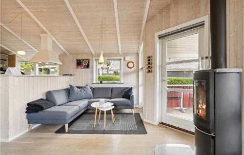 Sjaelborg Casa | Nice Home In Esbjerg V With Wifi